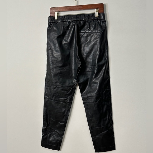 Black Vegan Leather Tapered Leg Pants w Elasticated Waist by H&M Size 8 - Picture 2 of 5
